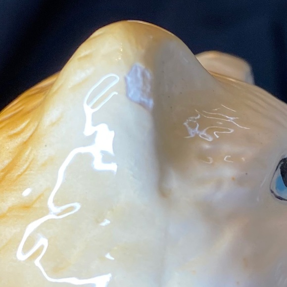 GUC Vintage Kitten Ceramic Salt and Pepper Shakers - Picture 10 of 10